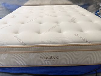 Saatva HD King Mattress