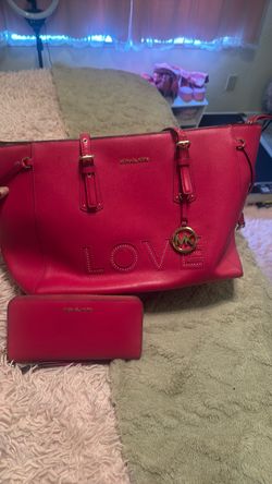 Michael Kors Tote Bag & Wallet