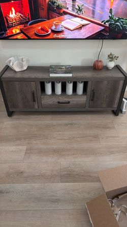 Sideboard/TV
