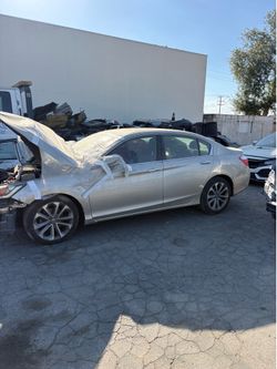 2014 Honda accord for only parts