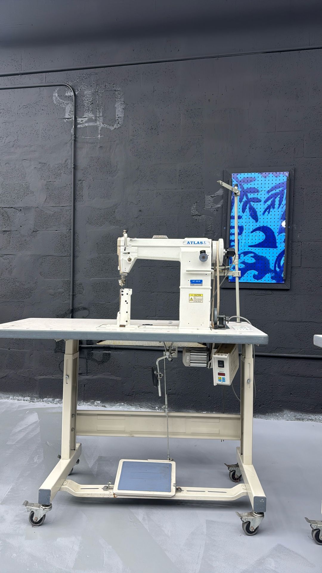 Atlas Post Bed Sewing Machine