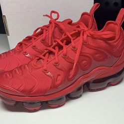 Nike Air VaporMax Plus Triple Red Shoes