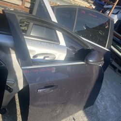 2016 Chevy Cruze Right Passenger Door