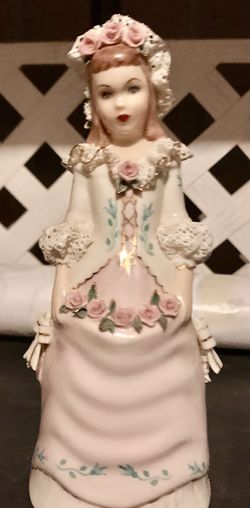 Vintage Lee Wollard "Penny" 100A Vintage. Very Nice!  Sells online for $65.00. 