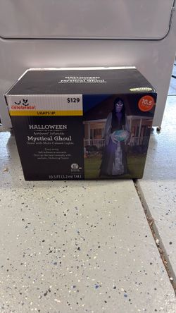 New - 10.5 Ft Tall Inflatable Halloween Decorations