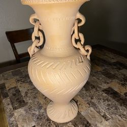 Clay Vase With Chain On Sides