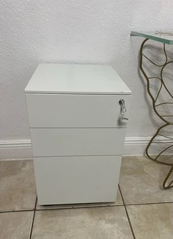 3 drawer metal dresser