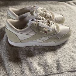Reebok (Women Shoes)