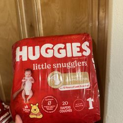 (20x16) (32x2) pack huggies little snugglers size 1. (384 diapers)