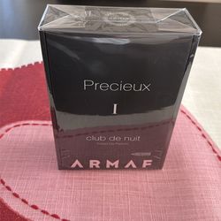 Club de nuit precieux