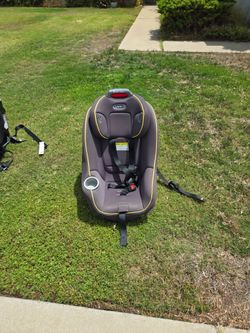 Graco 8 and 1 car seat