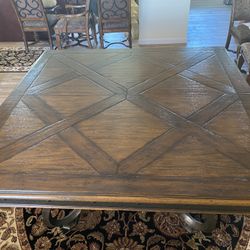 Beautiful Dining Table 