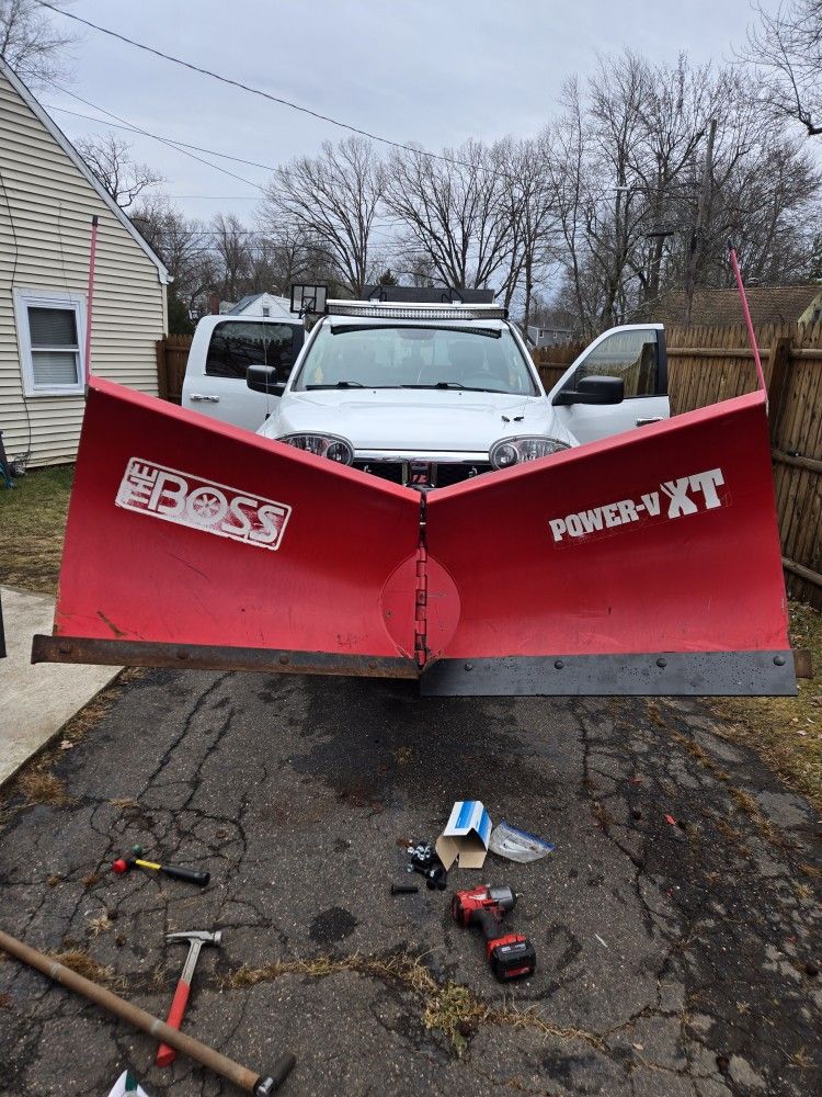 Boss V Plow ( 8.2 Blades ONLY )