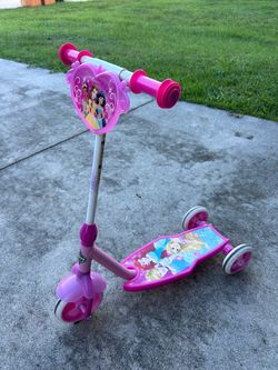 Disney Princess 3 wheel scooter