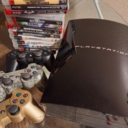 Fat  PS3 w/ 320gb HDD, 3 Controllers, 12 Games, Backwards Compatible