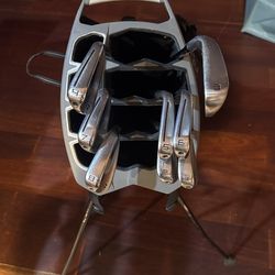 Iron Set Taylormade With Bag