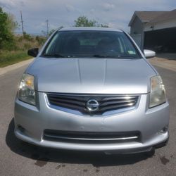 Nissan Sentra 2012