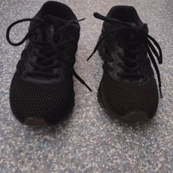 K Swiss Tubes Comfort 200 Black Sport Work Tennis Shoes 
