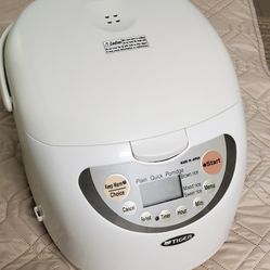 Tiger JAE-A18U Rice Cooker 10-Cup FUZZY Logic Sticky