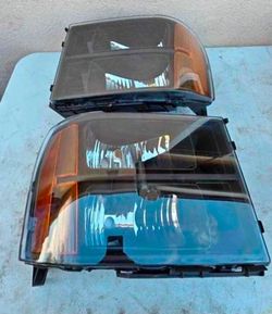 07-13 GMC Sierra Headlights Faros Calaveras Micas