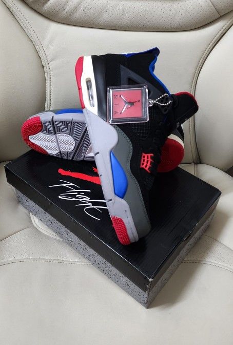 Jordan 4 Retro