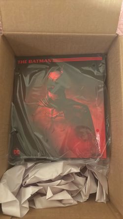 MEZCO The Batman DC One:12 Collective