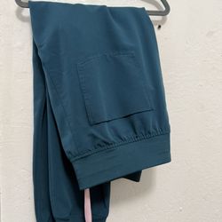 Women’s Figs Scrubs 