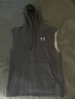 Small Under Armor Sleeveless hoodie