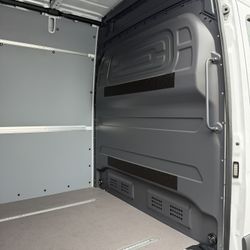 Partición Mercedes Sprinter 170 “ 