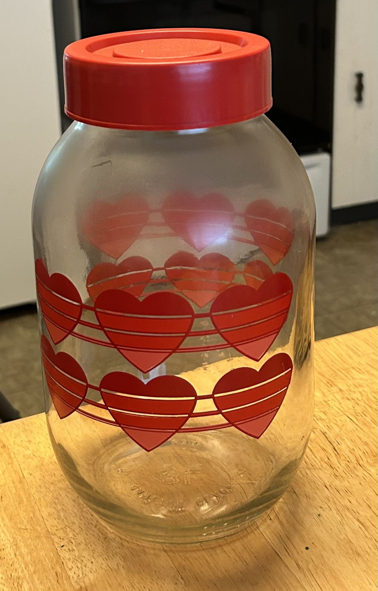 Vintage Carlton Glass Canister Jar With Lid Red Hearts Valentines 3L