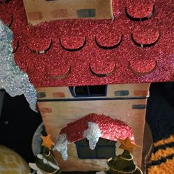 New In Box sold at Costco 4  99.00 if Up its 4 sale