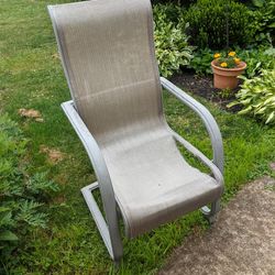 4  Metal Aluminum Chairs For Scrap Or Repair 
