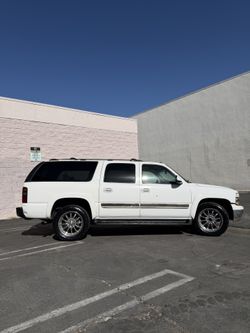 2004 Chevrolet Suburban