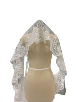 Cathedral wedding veil
