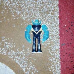 Ben 10 Diamondhead Basic Action Figure
