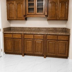 14 USED Kitchen Cabinets – 100% Solid Wood – 
