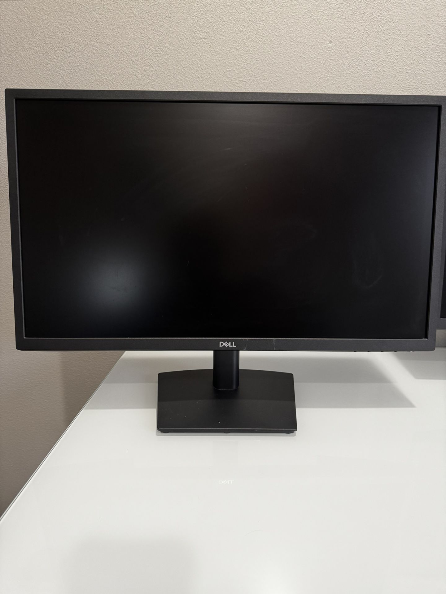 2 DELL Flat Panel Monitors