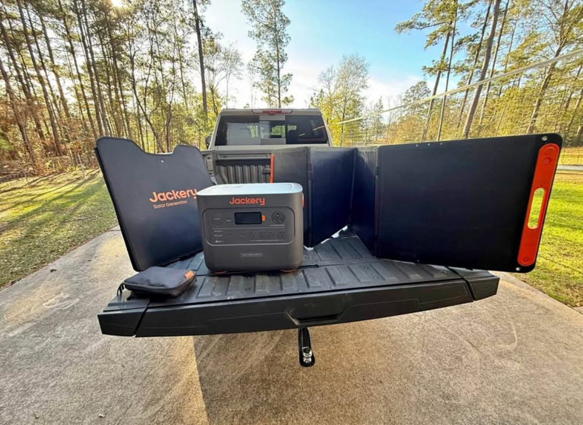 Jackery Explorer Pro 3000