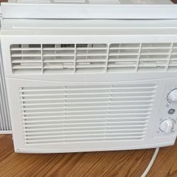 Used (Almost New!) Small Air Conditioner 