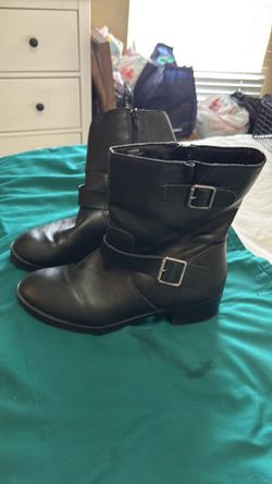 Ladies boots