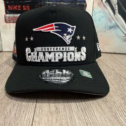 New England Patriots 2025 AFC Champions Locker Room Trophy Snapback 9FIFTY Hat
