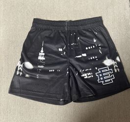 ee Shorts Skyline, Size Medium In Mens 