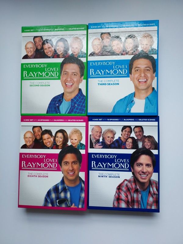 Everybody Loves Raymond DVDs Seasons 2, 3, 8, 9