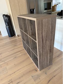 Heavy duty 9-cube storage shelving unite.