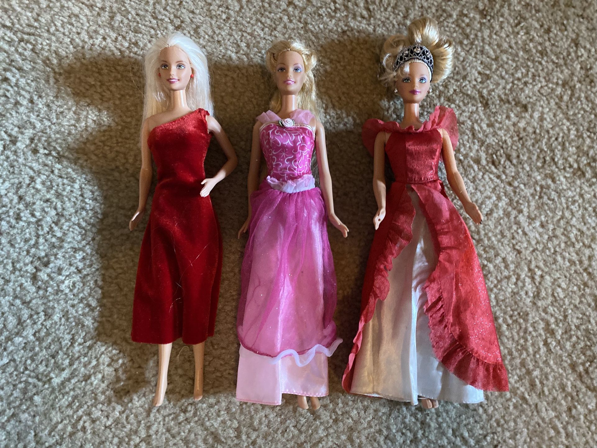 Three CEO/Generation Girl Face Sculpt Blonde Barbie Dolls