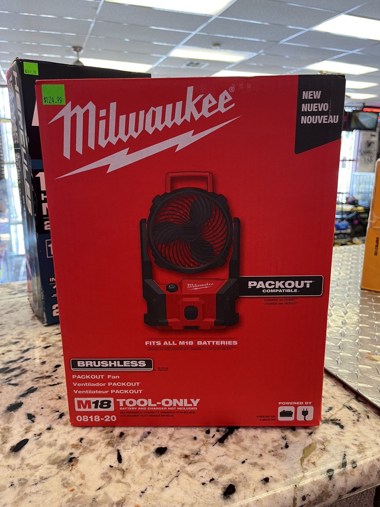 Pack out Milwaukee Fan