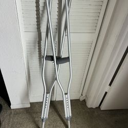 Crutches 
