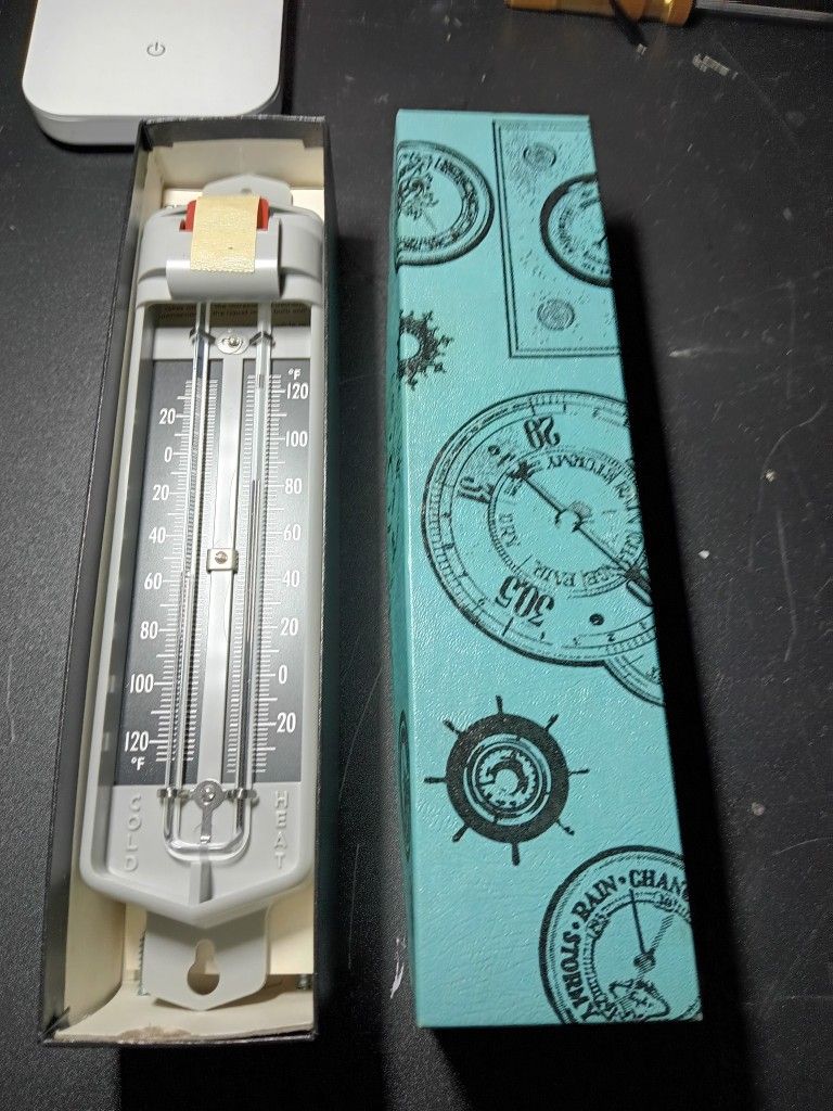 Vintage Taylor No 5458 Maximum minimum Self Regulating Thermometer New In Box