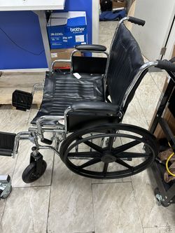 Cardinal Health Chrome Finish Wheelchair, Vinyl, 500LB