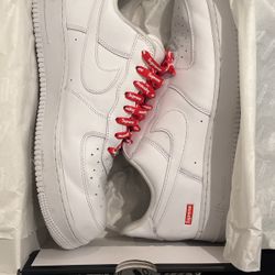 USED Nike Air Force 1 Supreme size 13